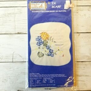 Vintage Betsy Ross Own Needlecraft Stamped Floral Print TV Scarf NIP